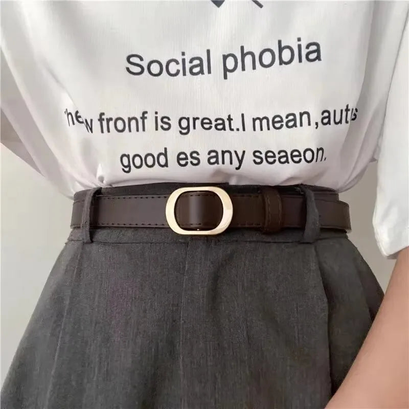 Fashionable Gold Button Belt