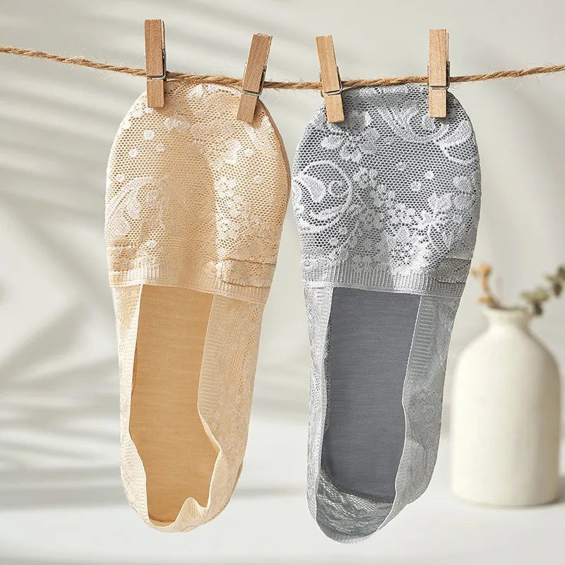 5 Pairs of Women's Invisible Lace Boat Socks